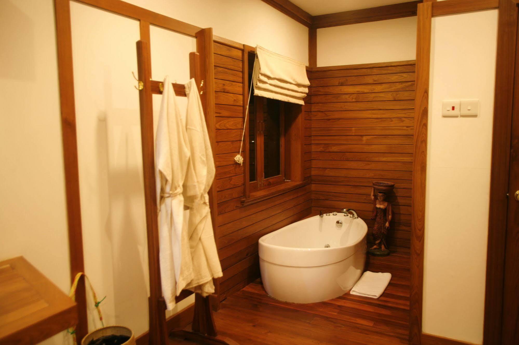 Myanmar Treasure Resorts Inle Inle Lake Dış mekan fotoğraf